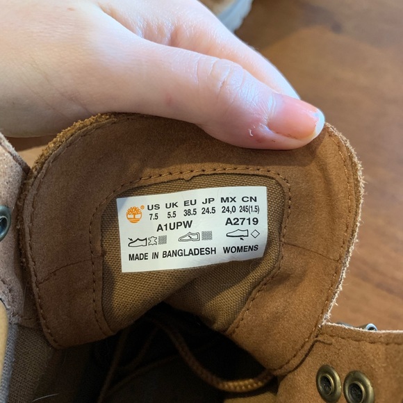 SOLD Timberland Suede Platform Boots- Light Brown/Tan, 7.5 Women’s - Picture 6 of 7